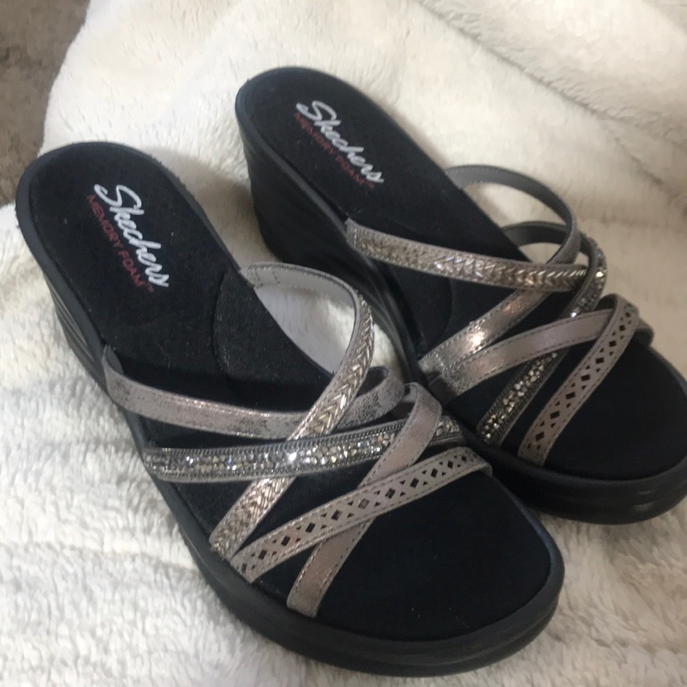COPY - Skechers memory foam sandals
